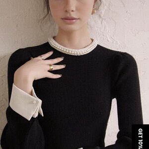 Contrast Trim Pearl-Detail Sweater from Commense